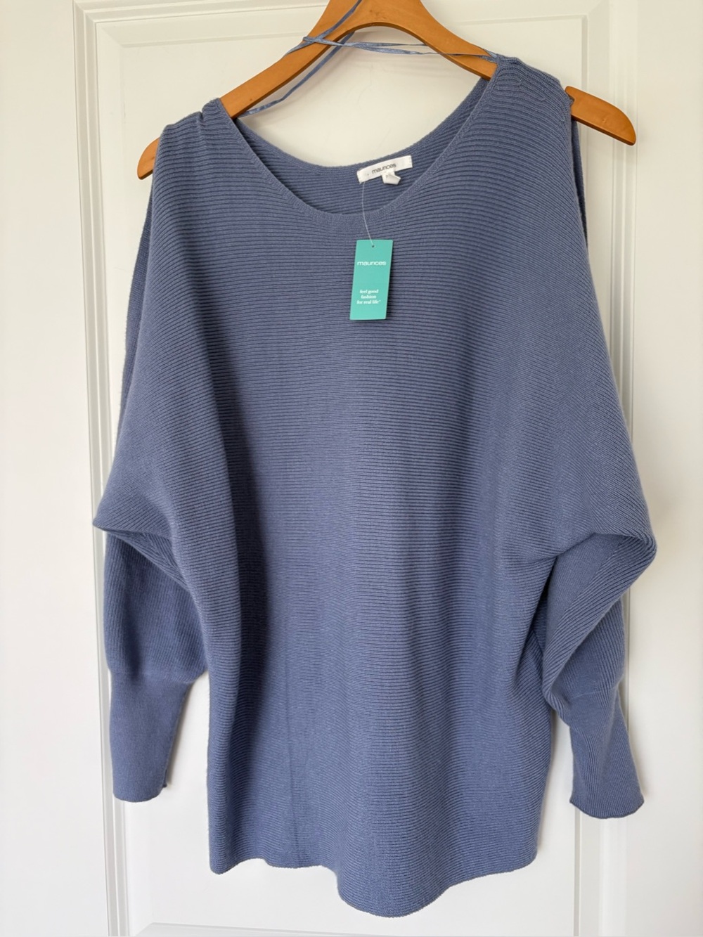Maurice’s Open shoulder sweater Size Small - NWT